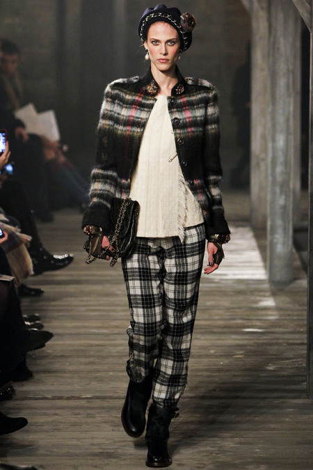 chanel_009_1366.450x675