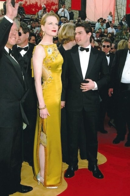 1997NicoleKidmanChristianDiorBestOscarDressesofAllTimePictures
